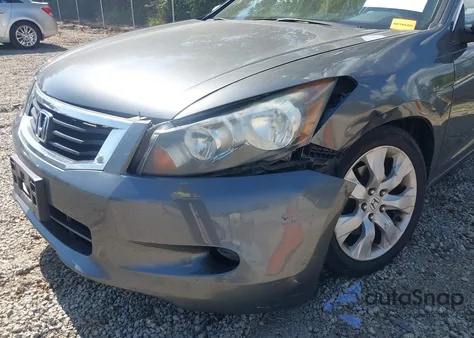 2010 Honda Accord 3.5 Ex-L z USA, uszkodzony, nr VIN 1HGCP3F88AA015222